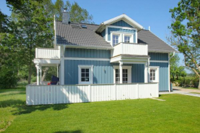 Ferienhaus Freya Haus Terrasse, Meerblick in Wiek Auf Rügen 